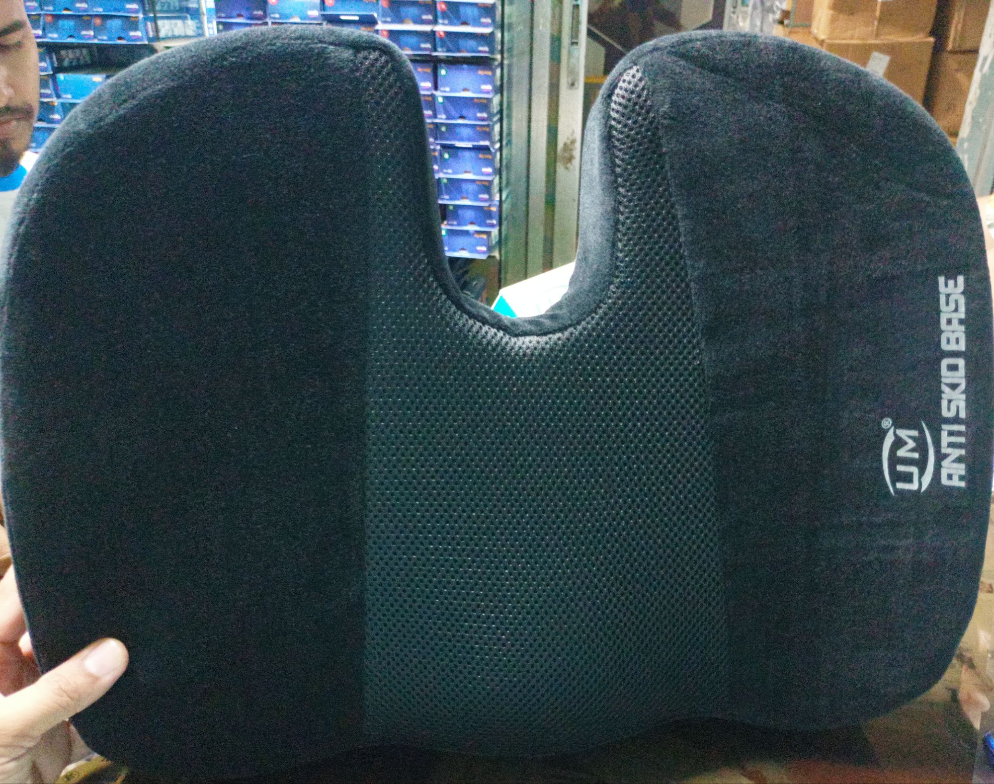 Picture of UM Coccxy Injury Support Cushion