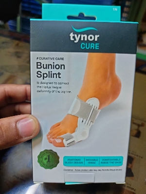 Picture of Tynor Bunion splint is designed  to correct the Hallux valgus deformity of the big toe