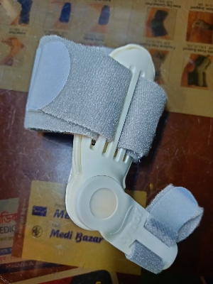 Picture of Tynor Bunion splint is designed  to correct the Hallux valgus deformity of the big toe