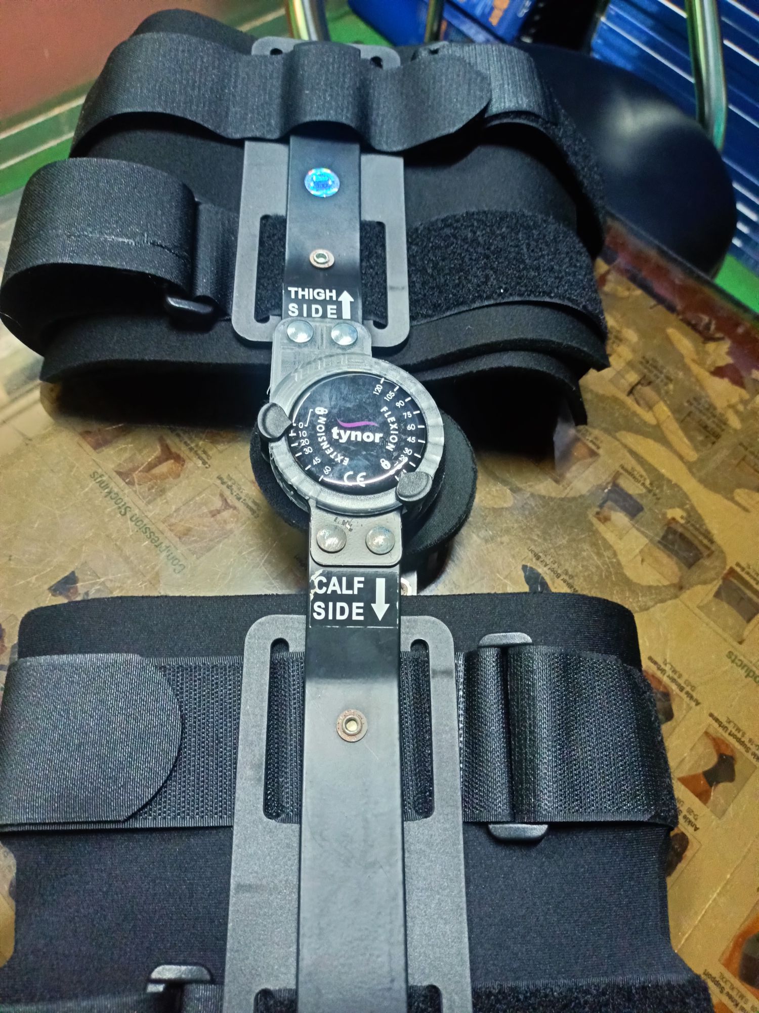 Picture of Tynor ROM Knee Brace,knee immobilizer support adjustable- Universel size