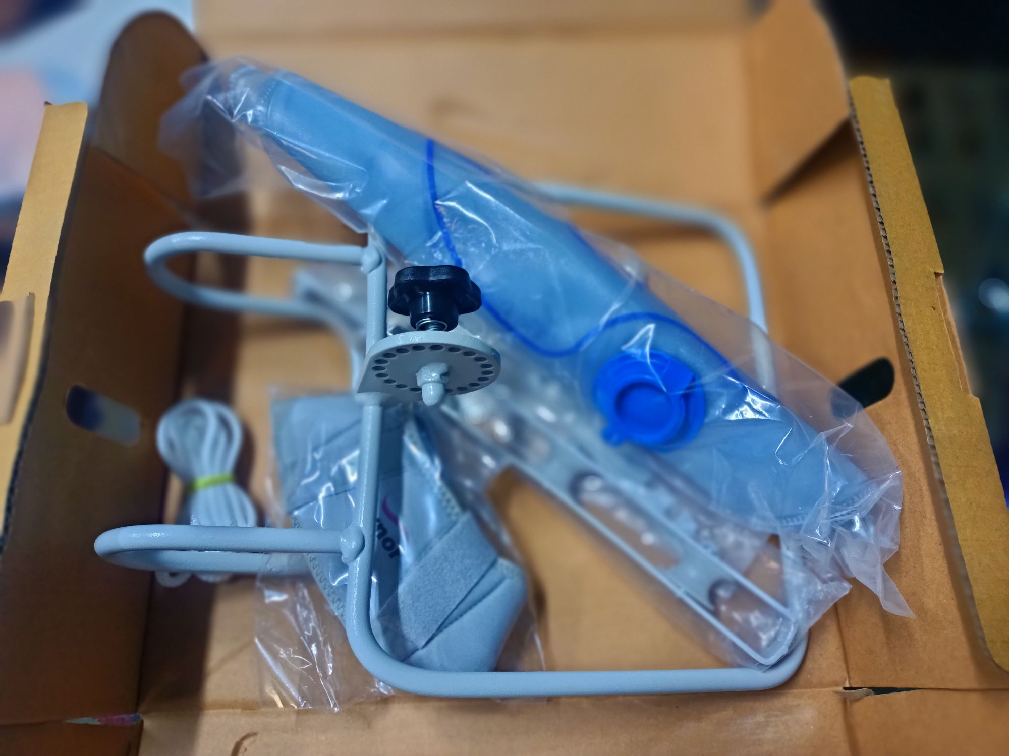 Picture of Tynor Cervical Traction Kit (Sleeping) With Weight Bag