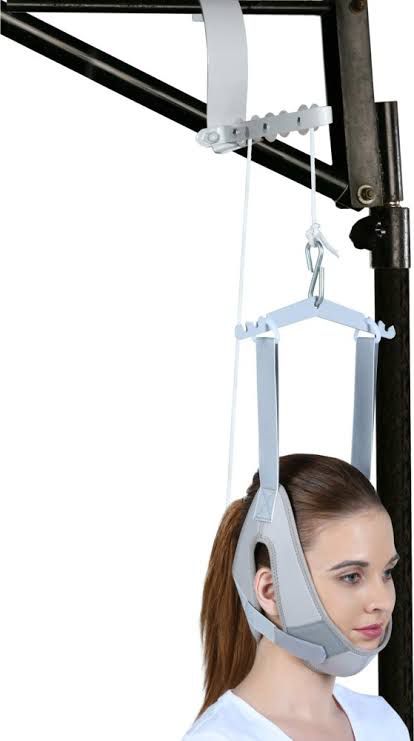 Picture of tynor cervical traction kit (setting) with weight bag