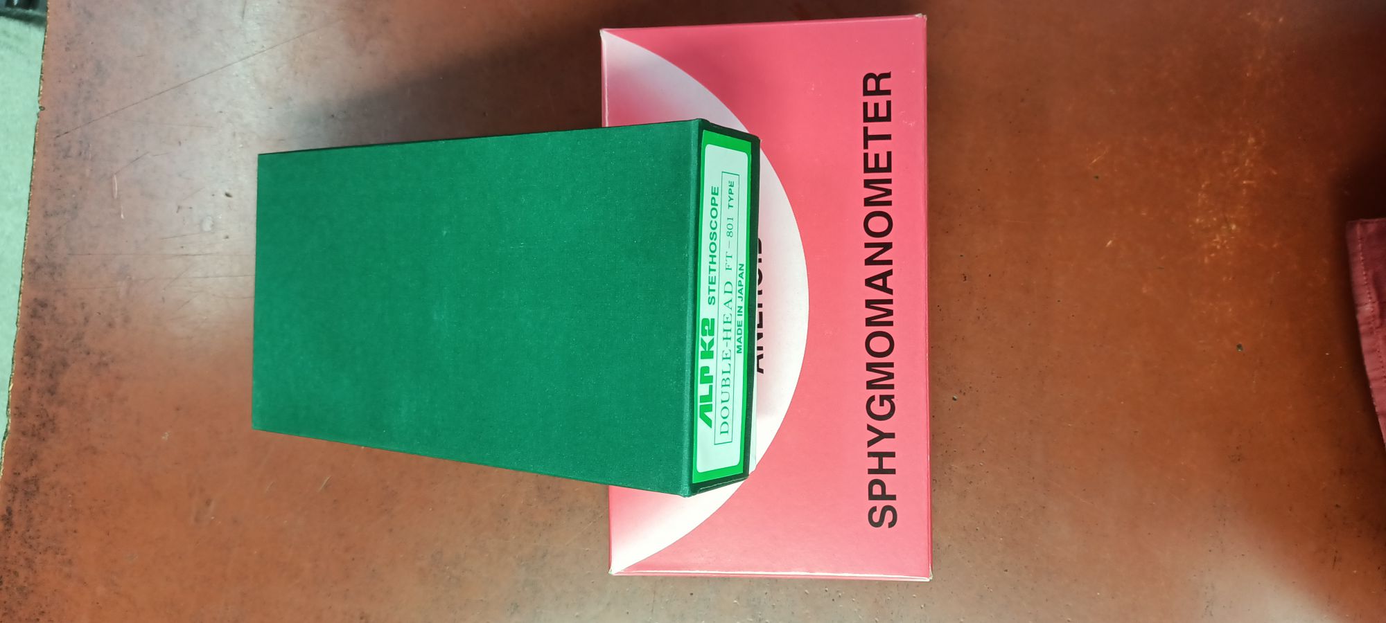 Picture of ALPK2 Japan Blood Pressure Monitor Aneroid Sphygmomanometer - Analog BP Machine set with Stethoscope