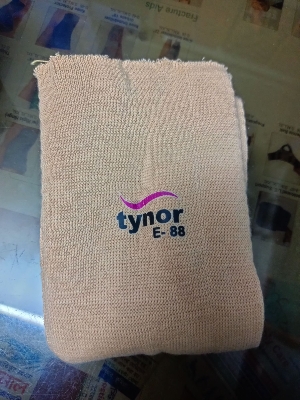 Picture of Hand Stoking pressure germents 1 miter