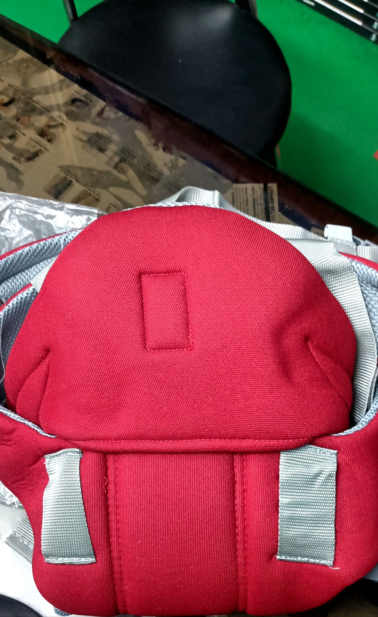 Picture of Baby Carrier it is lined with 3D mesh Fabric Optimizing Comfort for all Seasons.