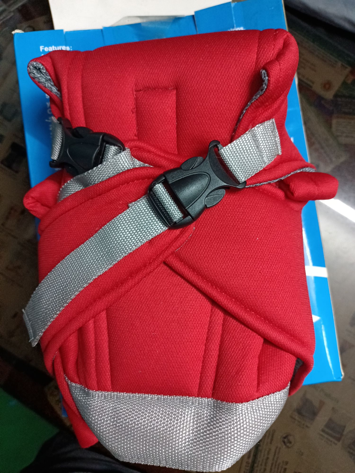 Picture of Baby Carrier it is lined with 3D mesh Fabric Optimizing Comfort for all Seasons.