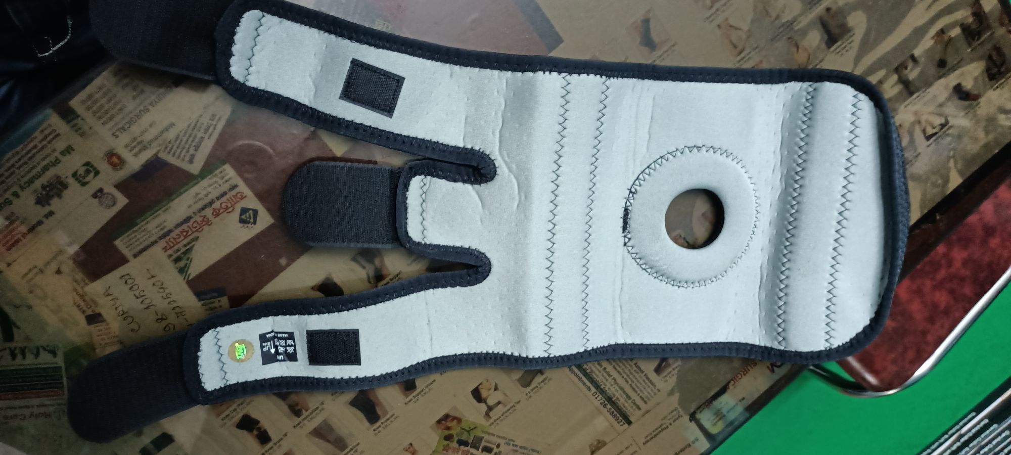 Picture of Knee Cap Support Belt Brace for Knee Pain Relief Open Patella Women and Men Knee Support