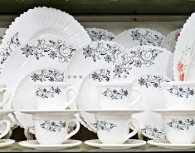 Picture of 39 Pcs Pyrex Opal Glassware White Oven Save Dinner Set - Dinner Set