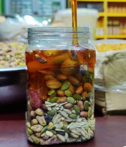 Picture of Mixed Fruits and modhu Badam 1kg