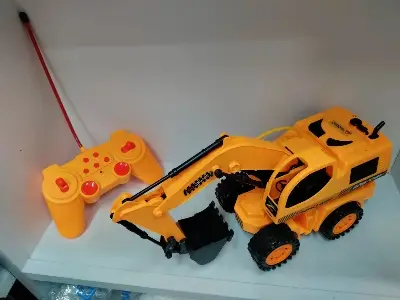 Picture of Remote control excavator