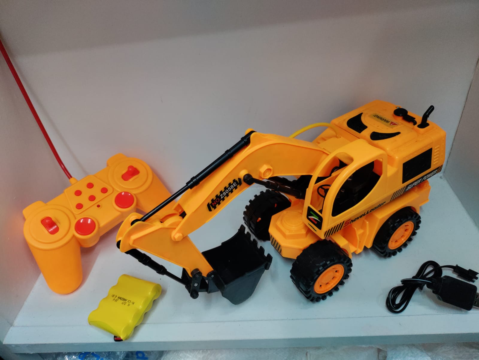 Picture of Remote control excavator