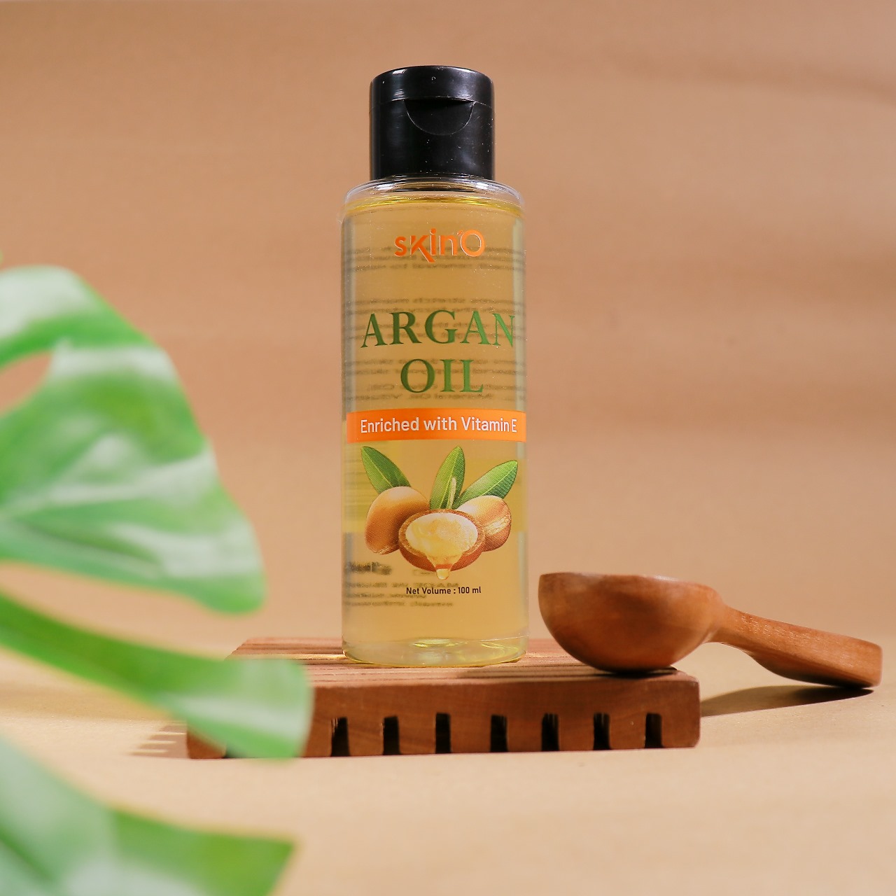 Picture of skinO Argan Oil Enriched with Vitamin E - 100ml to all hair type