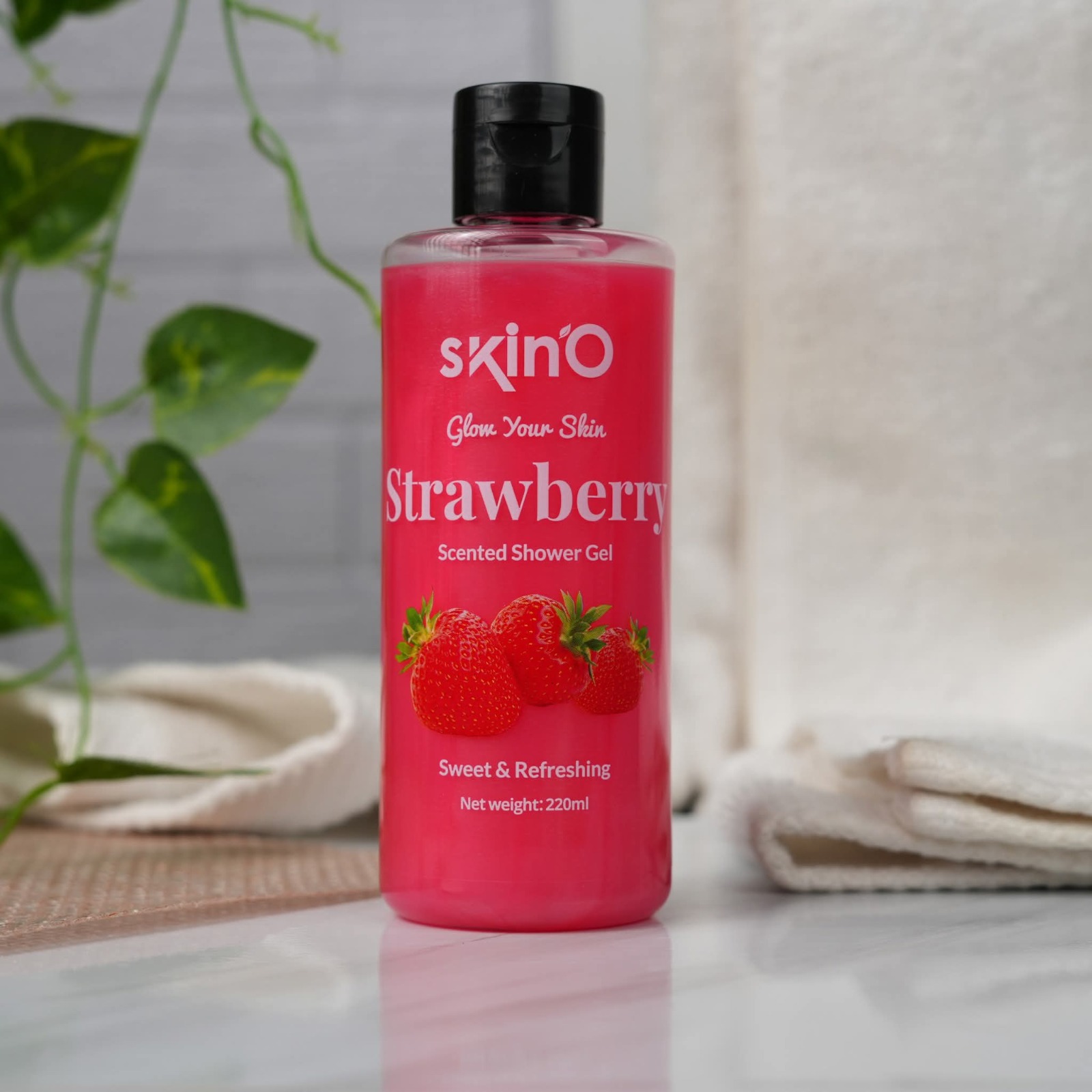 Picture of skinO Strawberry Scented Shower Gel - 220ml to all skin type