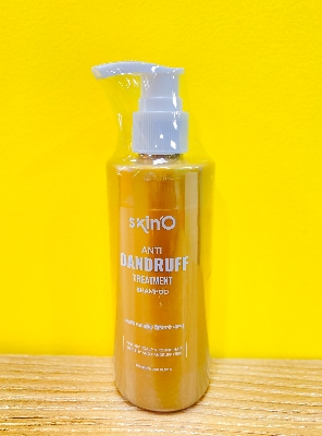 Picture of skinO Anti Dandruff Treatment Shampoo - 200ml to all hair type