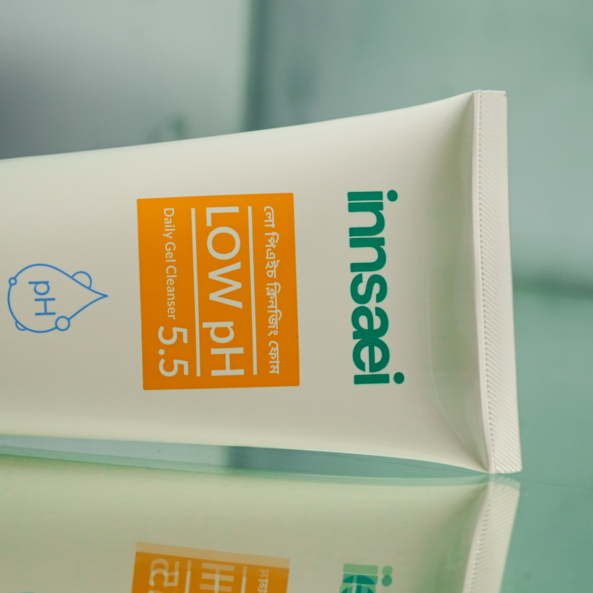 Picture of innsaei Low pH Daily Gel Cleanser 5.5