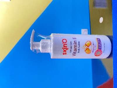 Picture of skinO Ultimate Glow Vitamin E Nourishing Body Lotion 200ml