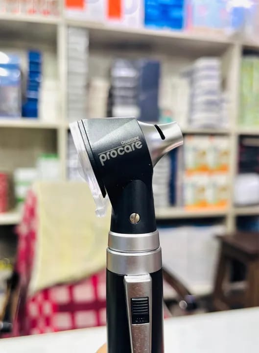 OTOSCOPE – Advanced Diagnostic Ear Examination Tool for Medical Professionals