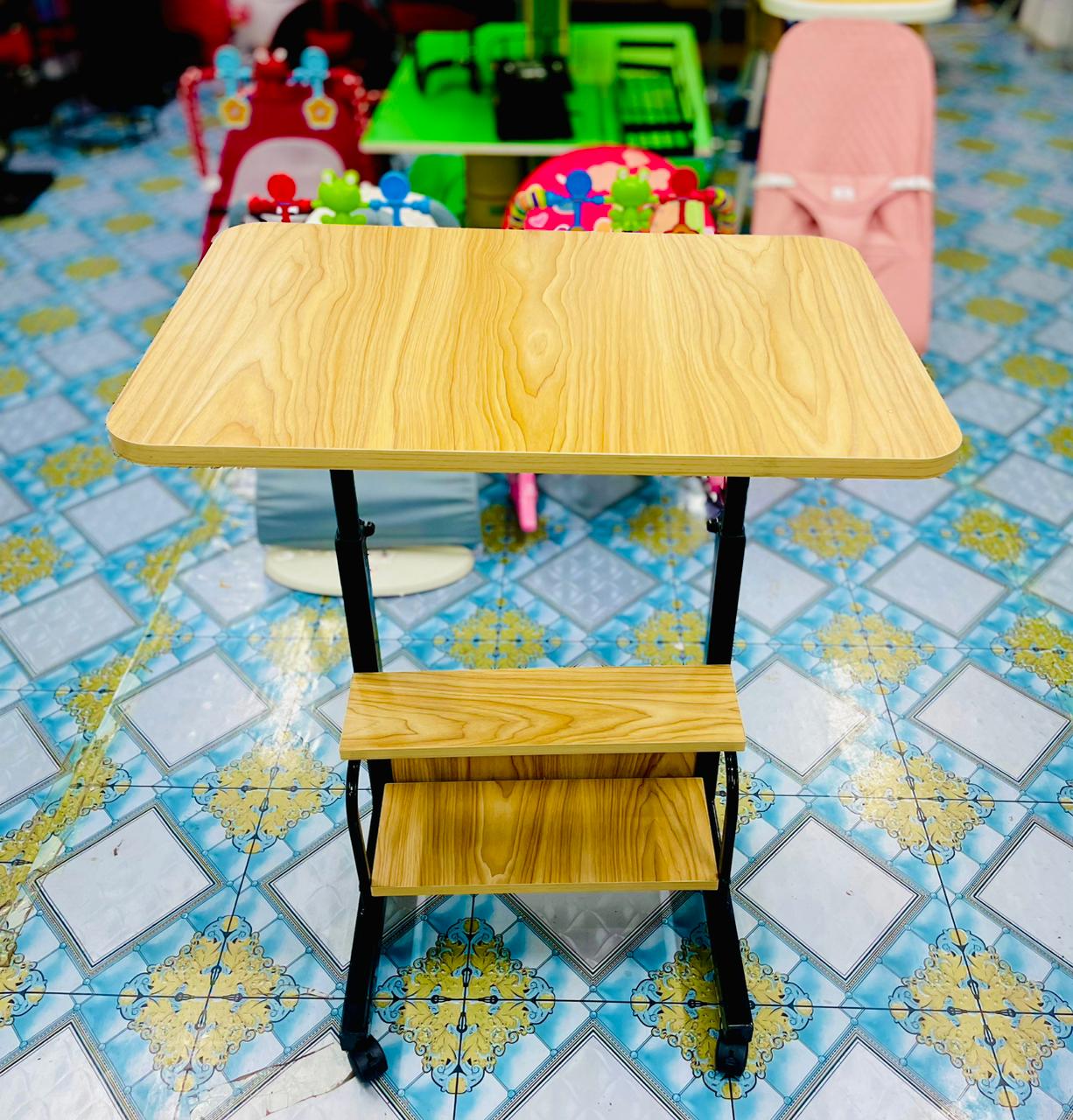 Picture of DOUBLE LAYER ADJUSTABLE READING TABLE