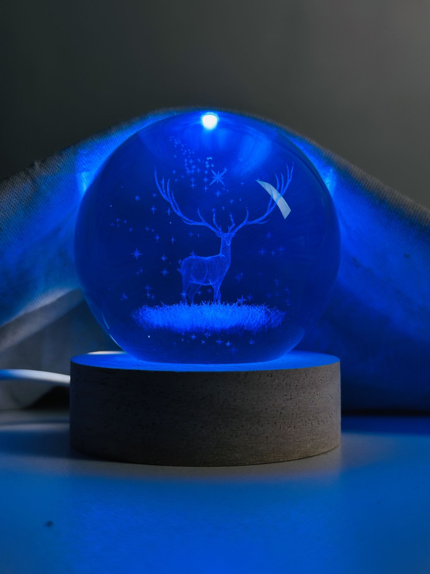 Picture of Color Changing LED 3D Crystal Ball – Deer