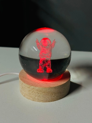 Picture of Color Changing LED 3D Crystal Ball – Astronaut