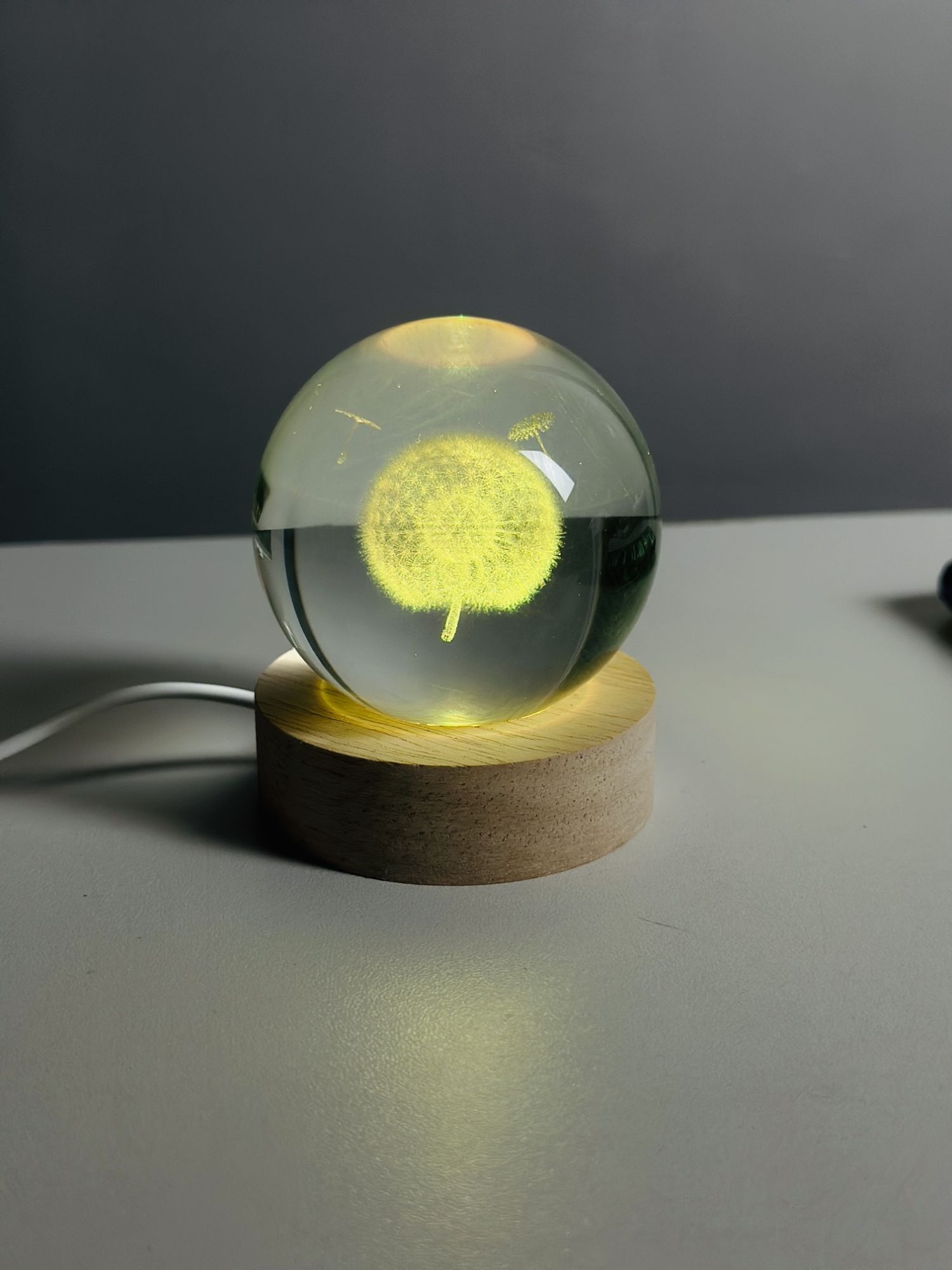 Picture of 3D Color Changing LED Crystal Ball – Dandelion