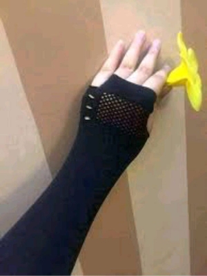 Picture of 1 pair Finger less Hand socks for Women Hand socks