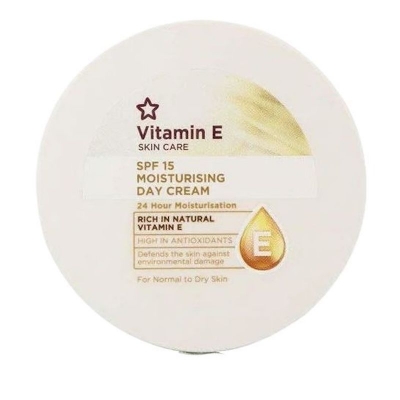 Picture of Superdrug Vitamin E Moisturising Day Cream  Spf 15 (UK) - 100ml