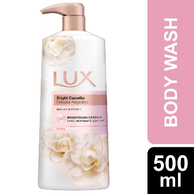 Picture of 500 ml Skin care Lux Bright Camellia shower gel International Thailand product used for male / female