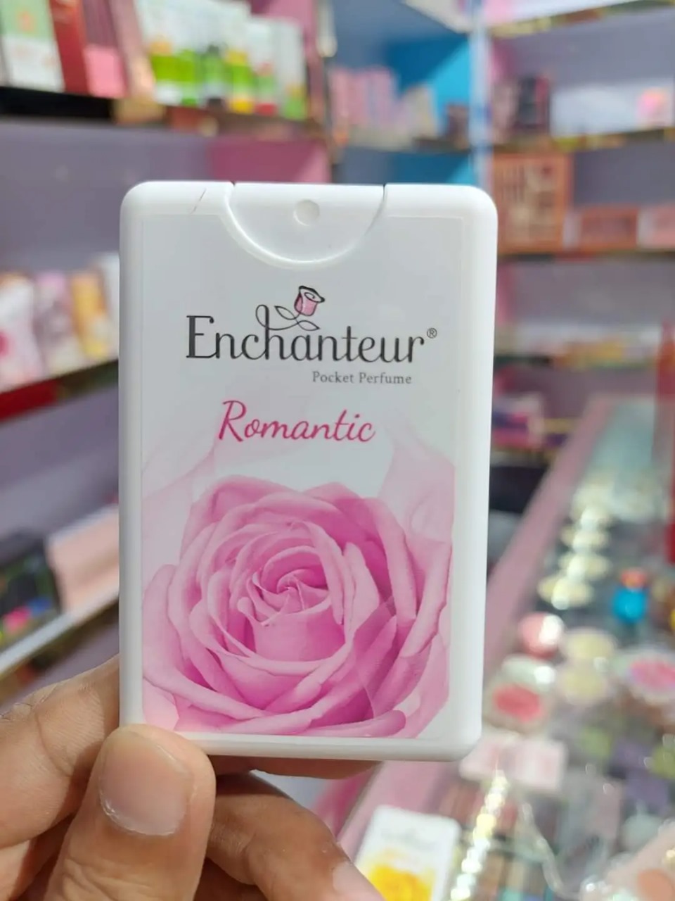 Picture of 18 ml Enchanteur Romantic Pocket perfume International Malaysian product Used for female