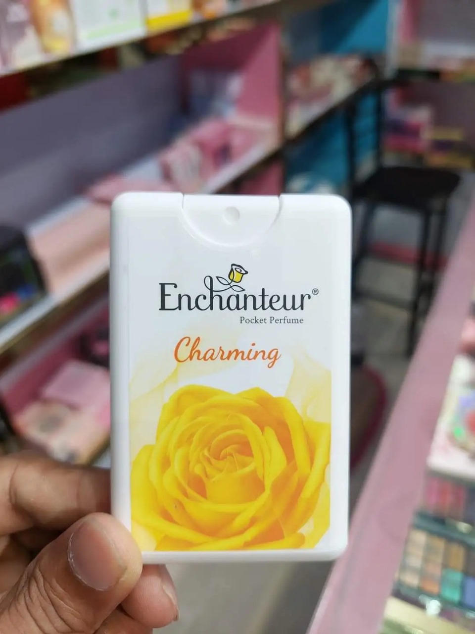 Picture of 18 ml Enchanteur Charming Pocket perfume International Malaysian product Used for female