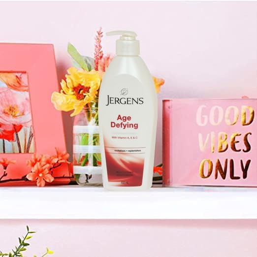 Picture of International UAE product Any season used jergens Age Defying body lotion - 400 ml