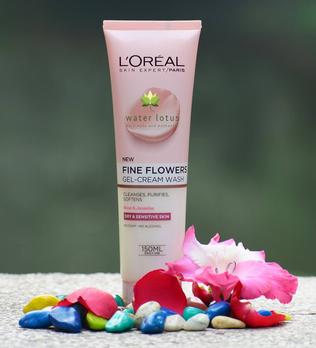 Picture of International European product skin care Loreal Paris Fine Flower Gel face wash used for male/female - 150 ml