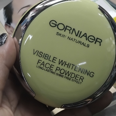 Picture of Garnier visible whitening face powder SPF 25 PA++ - 10 gm