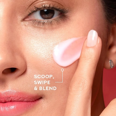 Picture of Indian product Ponds Age miracle youthful Miracle With Haxyl Ratinol Complex Renew & Repair Used For Male /Female - (SPF 15 PA++ Day cream)- 50 Gm