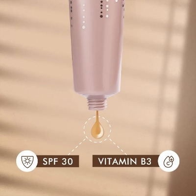 Picture of International Indian Product Lakme 9 To 5 Cc cream Complexion care cream SPF 30 PA++(BRONZE) 30 Gm