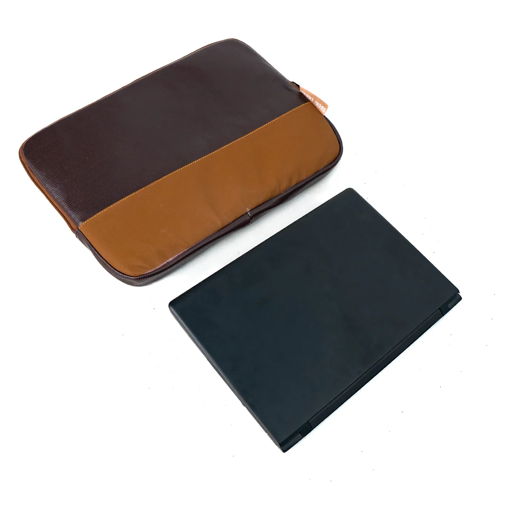 Picture of Texture Chocolate Leather Laptop Sleeve