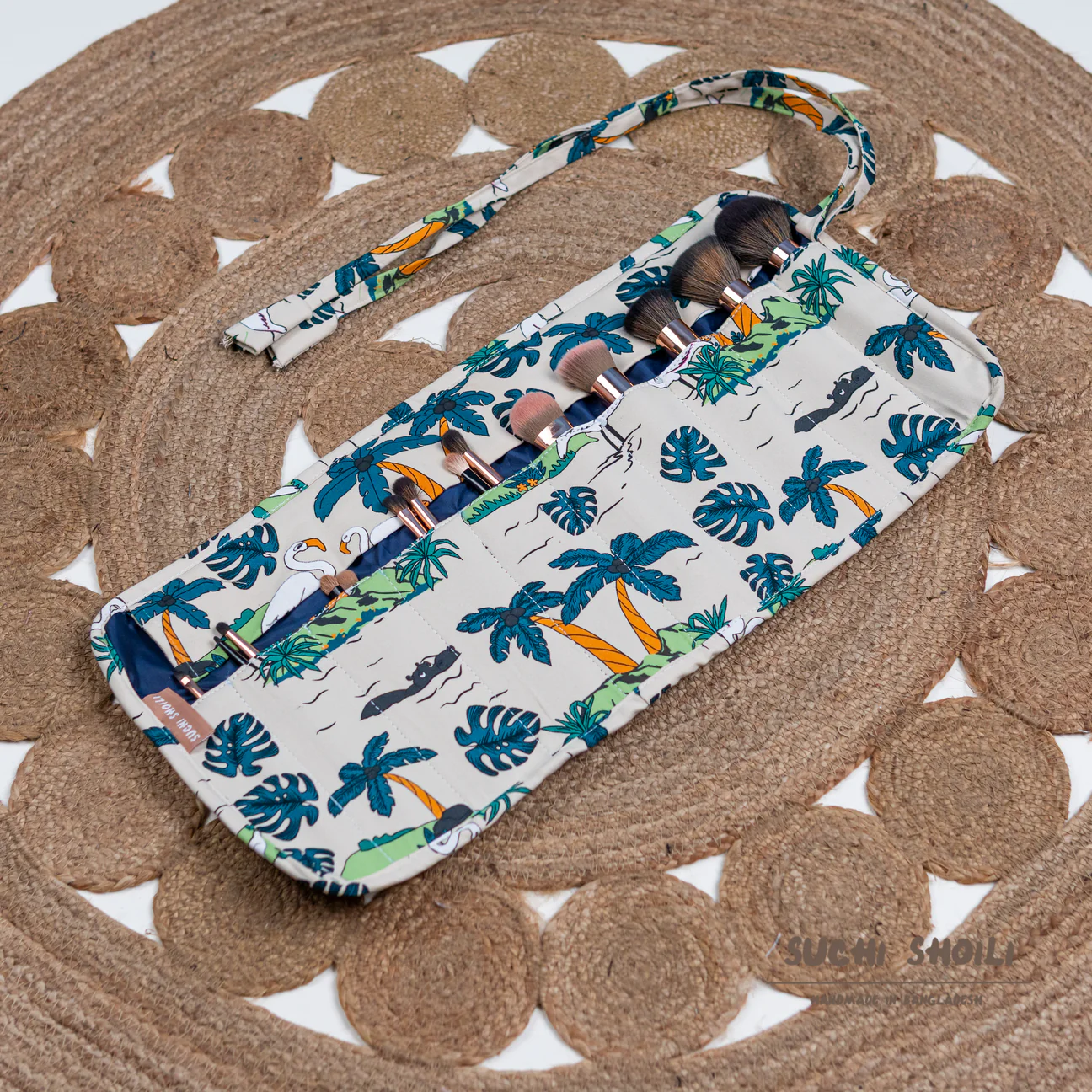 Picture of Flamingo Garden Brush Holder