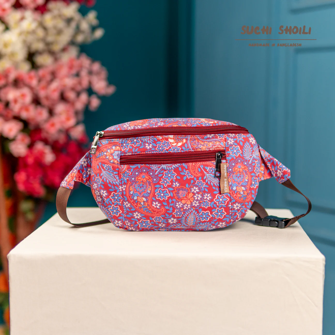 Picture of Orange Red Paisley Suzana Fanny Pack
