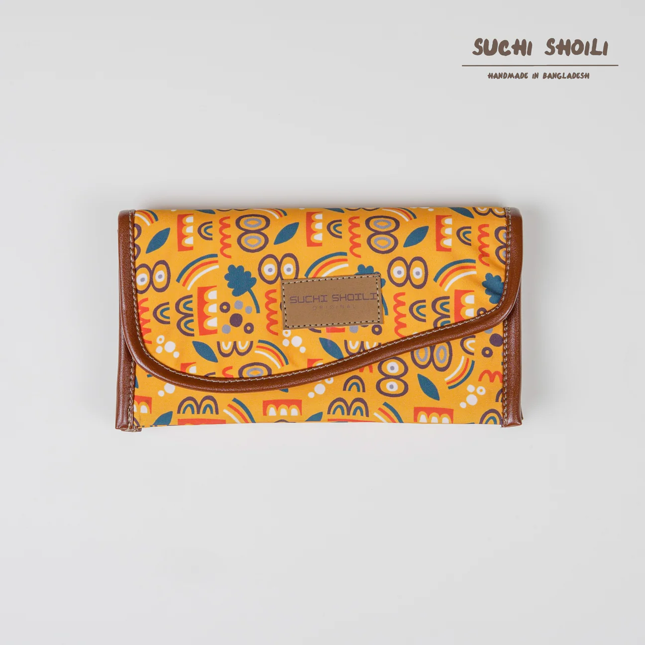 Picture of Abstract Geometric Nokshi Triple Chamber Money Purse