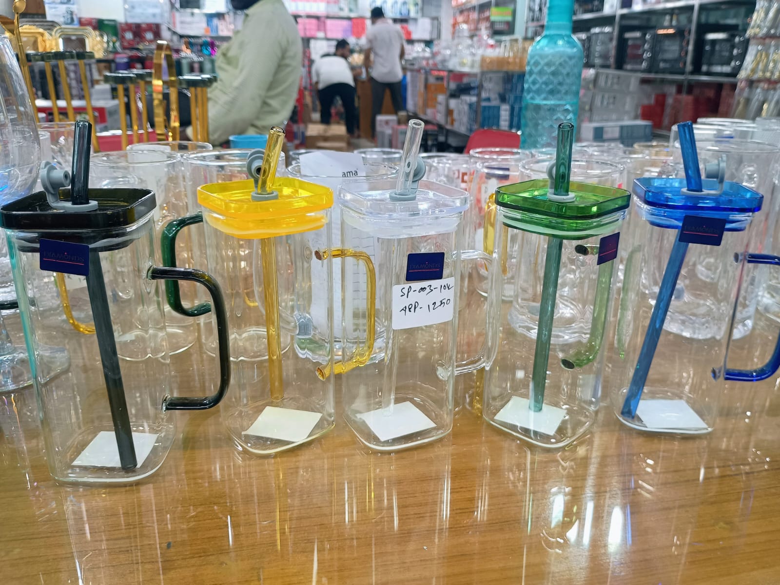 Picture of 400ml Glass Cup With Lid and Straw Transparent Bubble Tea Cup Juice Glass Beer Can Milk Mocha Cups Breakfast Mug Drinkware