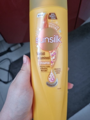 Picture of International Dubai Product Sunsilk Shampoo Morbidi e Luminosi - 400 ml