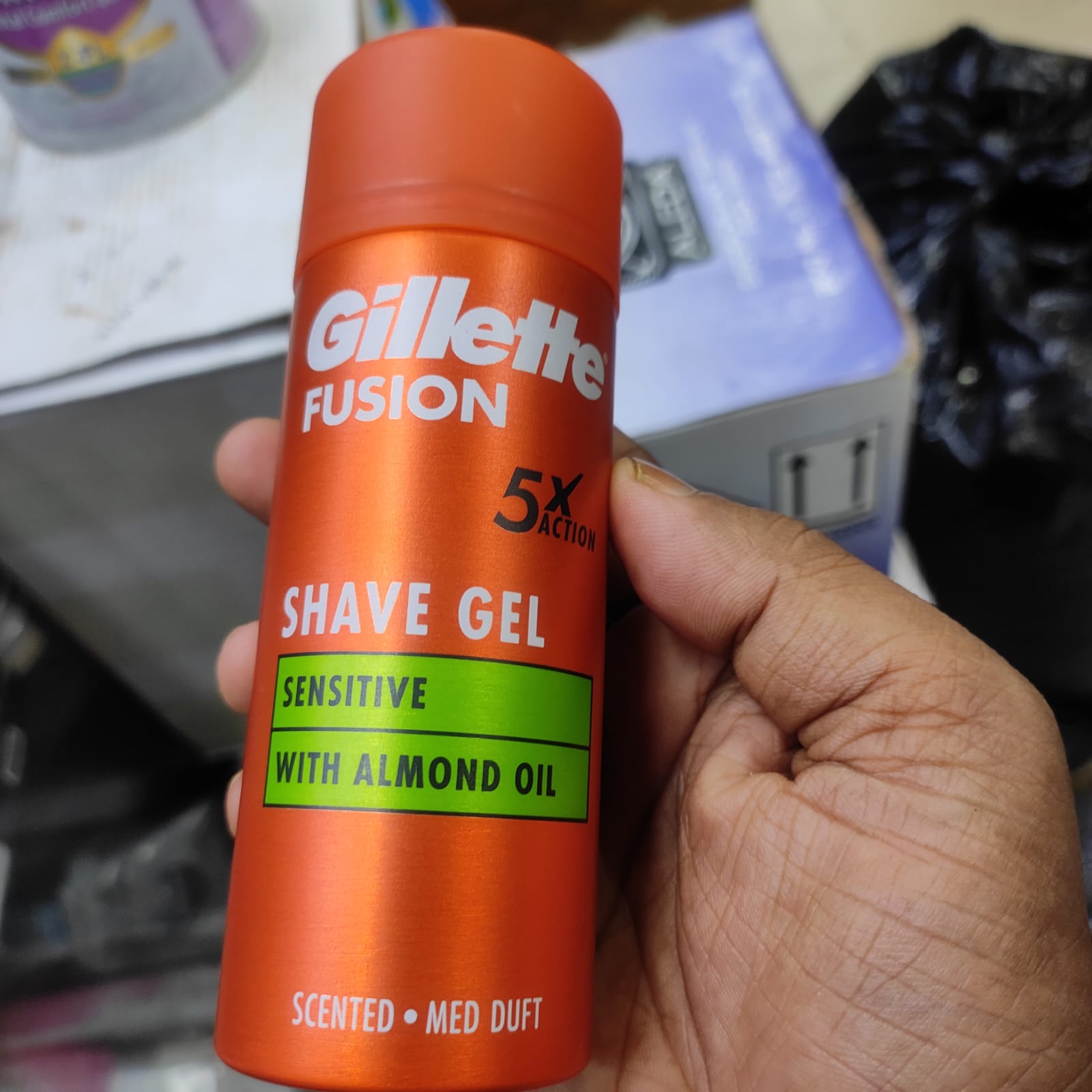 Picture of Gillette Fusion 5x Action Shave Gel WIth Almond Oil – 75 ml