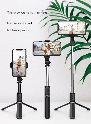 Picture of Q07 (100cm) Bluetooth Integrated Selfie Stick with Light and Bluetooth Remote Control
