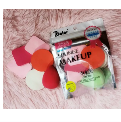 Picture of Beauty Blender Powder Makeup Puff Set of 6 Pieces
