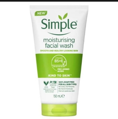 Picture of International UK product  Moisturising Face Wash - 150 ml