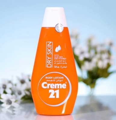 Picture of International Germany Product Crem 21 Vitamin E & Almond Oil Body Lotion for Ultra Dry Skin (400ml)