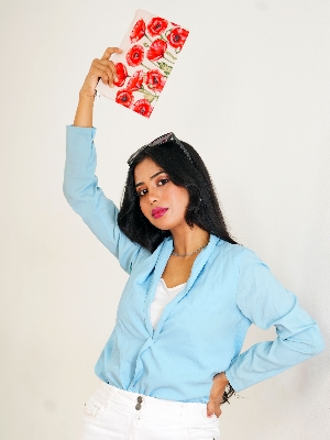 Picture of Red Poppy Flower Printed Pouch Bag: Trendy Ladies' Fashion Pouches Classy Carryalls