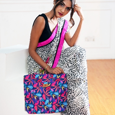 Picture of Hand Drawn Colorful Abstract Leaves Printed Top Handle Bags