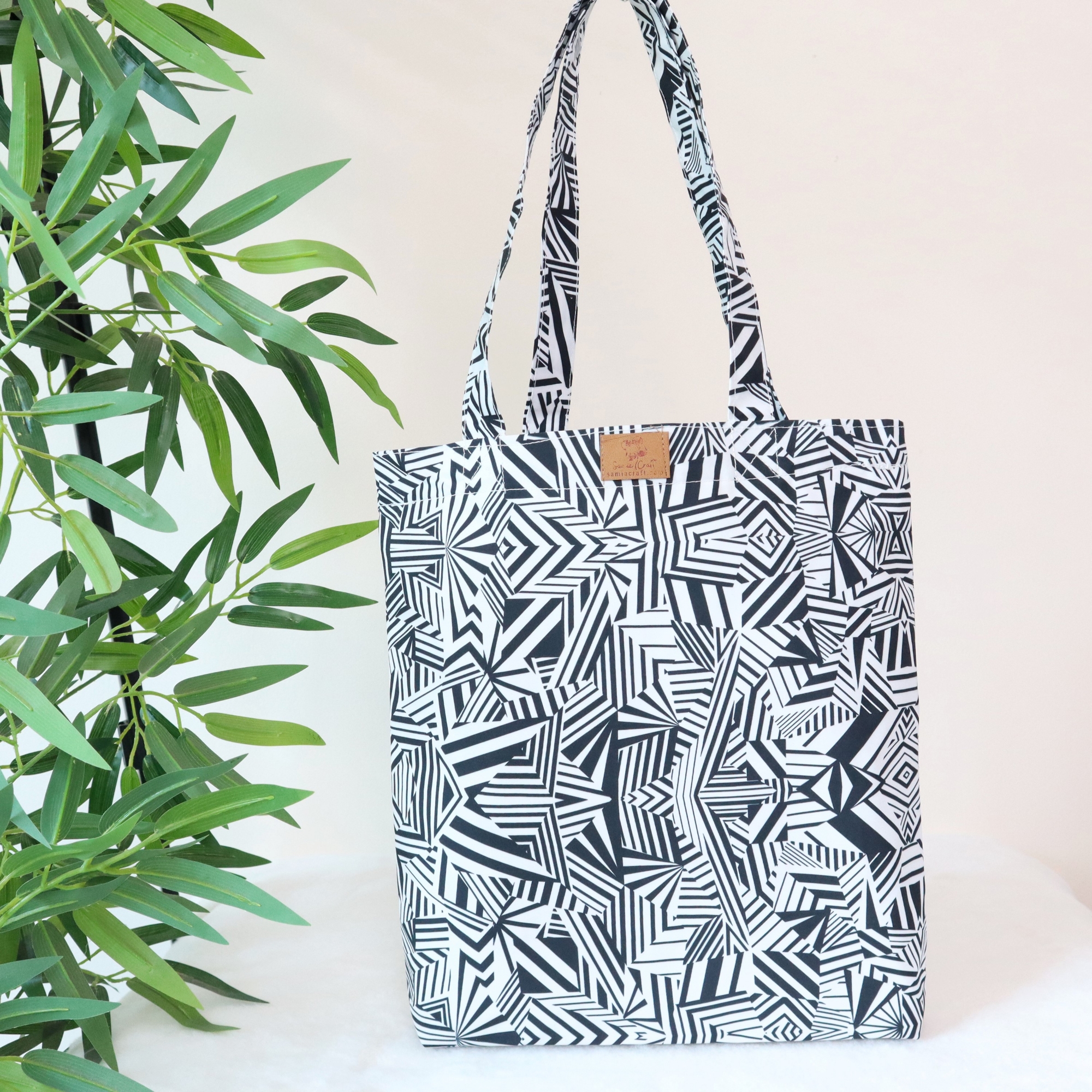 Picture of SamiaCrafts Custom Experience - Stylish Long-Handled Tote Bag with Zipper: Abstract Printed Tote Bag - Couture - High-end - Understated Sophistication