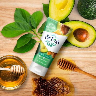 Picture of International USA Product St. Ives Avocado And Honey Scrub Facial Cleanser 170gm